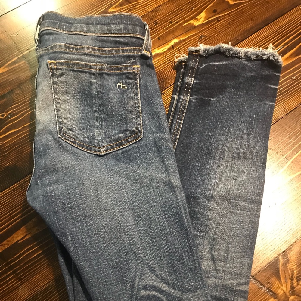 Rag & Bone Skinny Jeans Sze 25